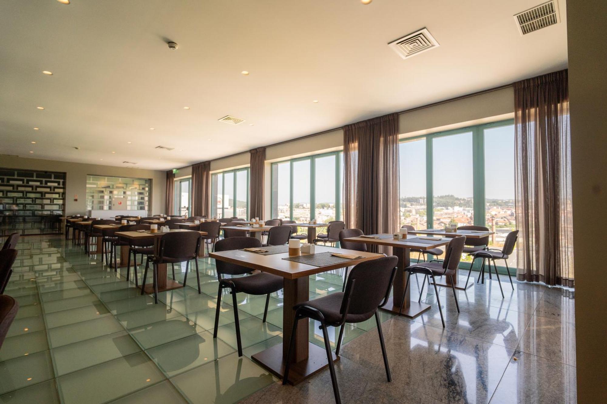 Hotel De Guimaraes Business & Spa Eksteriør bilde
