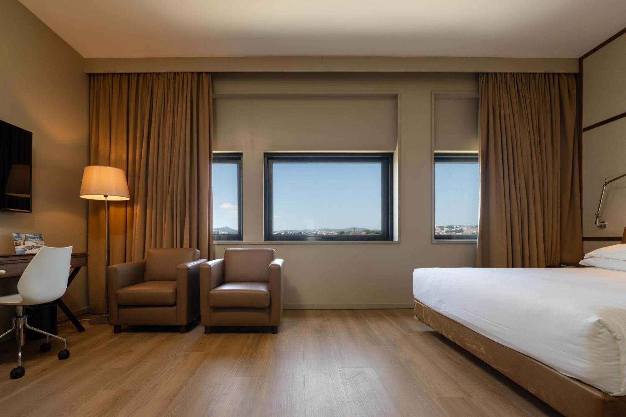 Hotel De Guimaraes Business & Spa Eksteriør bilde